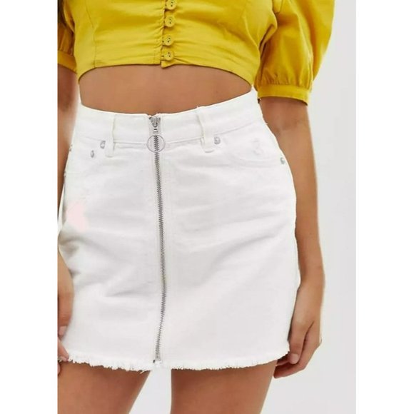WE THE FREE By Free People Women's Zip It Up Mini Denim Skirt White Size 27 - Picture 5 of 16